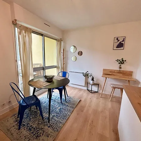 -le Majorelle- Studio Parking Balcon Centre Wifi Quimper