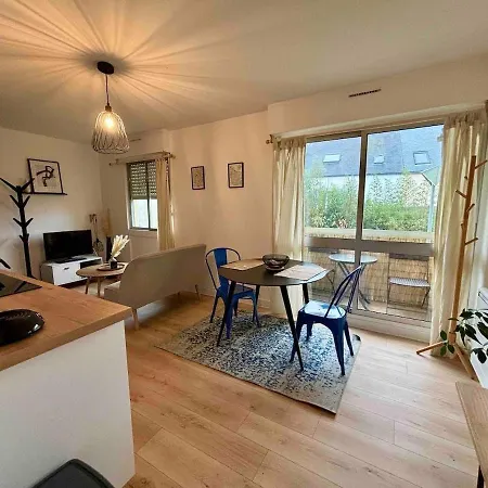 -le Majorelle- Studio Parking Balcon Centre Wifi Appartement Quimper